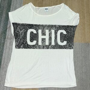 Vero Moda cream graphic t-shirt